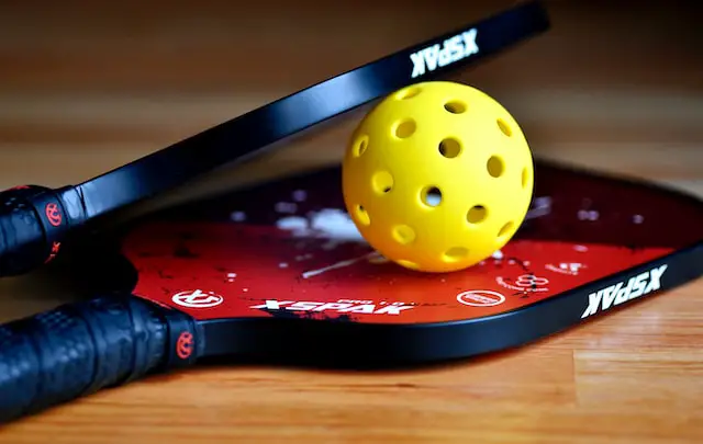 What is a Pickleball Paddle's Core Thickness